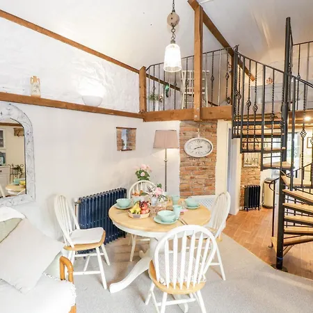 The Old Byre 4*